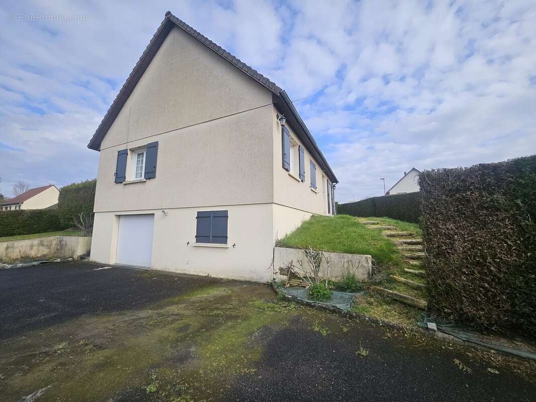 Maison à LE BREUIL-EN-AUGE