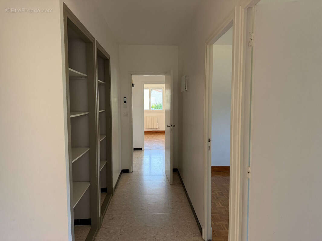 Maison indépendante 147 m² sur parcelle 390 m² Carcassonne - 6 chambres. - photo 18