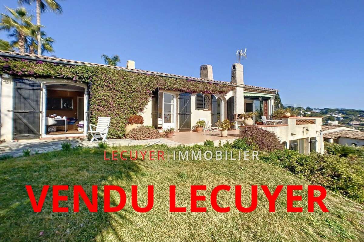 Maison à VALLAURIS