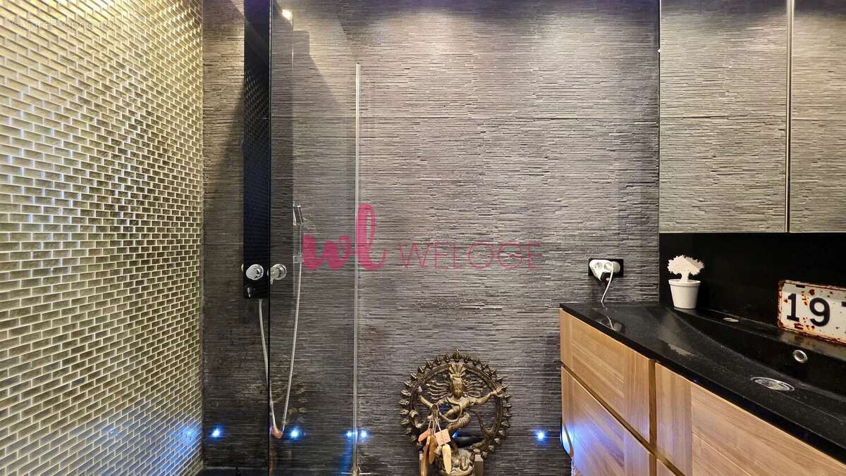 Appartement à MARSEILLE-11E