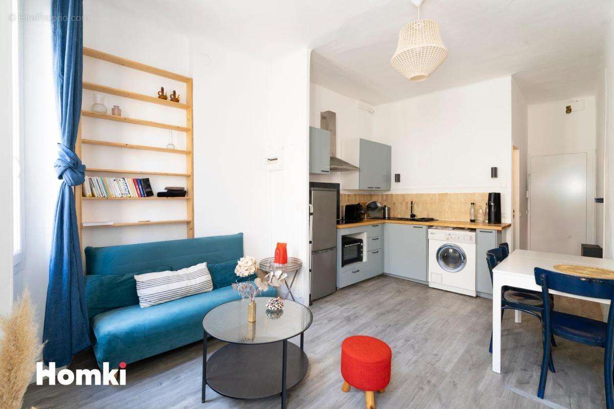 Appartement à MARSEILLE-1E