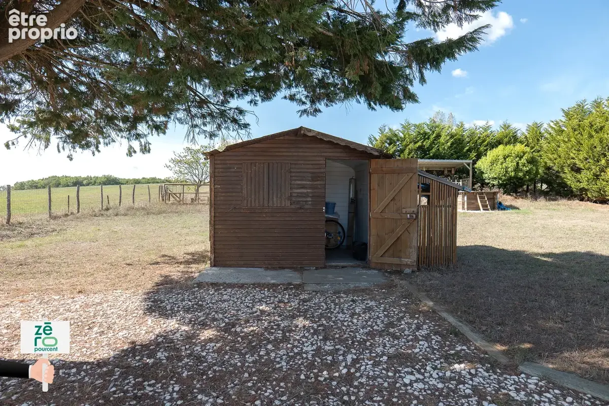 Maison au cœur de la nature à Saint-Denis-du-Payré   2 chambres et terrain de 4 730 m2 - photo 24