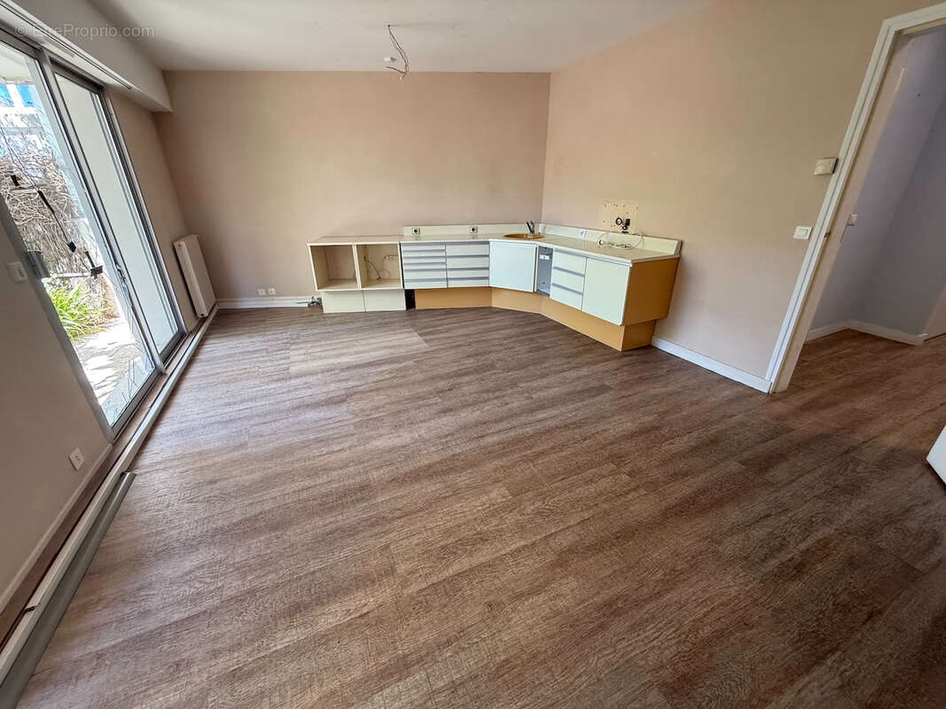 Appartement à LE POULIGUEN