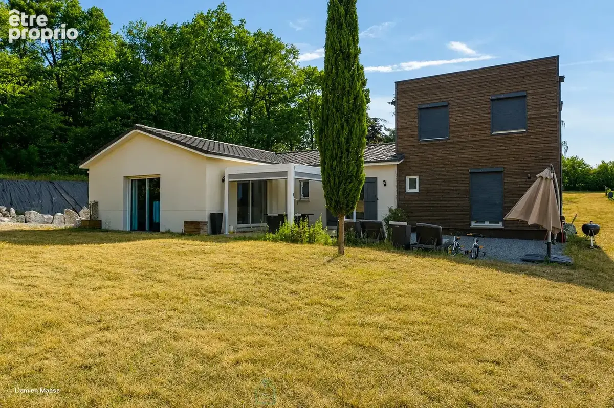 Maison à SAINT-ROMAIN-ET-SAINT-CLEMENT