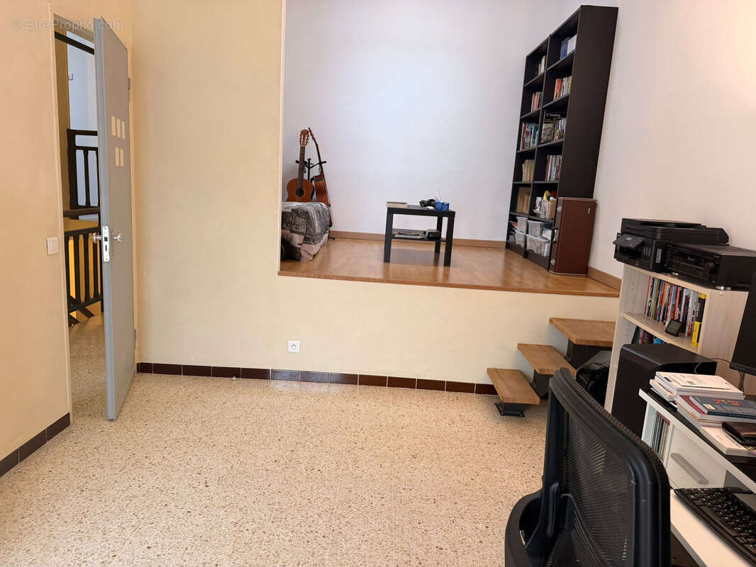 Villa F5 avec garage Hauts de Massane Montpellier - photo 11