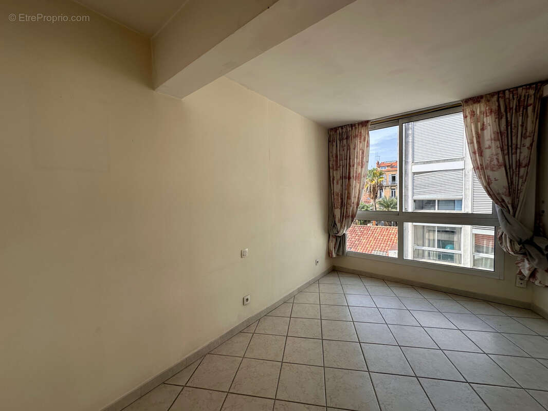 Appartement à HYERES