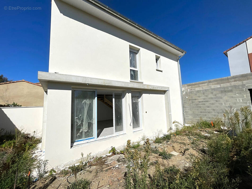 Maison à SAINT-JORY