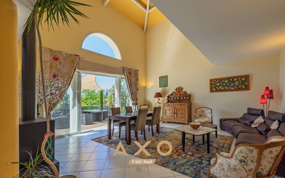 Eguilles - maison - 194 m² - t6 - piscine - terrain 1 072 m² - 1 195 000  - photo 6