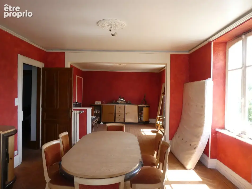 LE THILLOT (88)Maison bourgeoise de caractère à rénover de 280 m²sur trois niveaux, terrain 1000 m²+ garage - photo 14