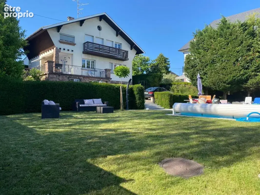 PFASTATT – grande villa avec piscine extérieure et appartement en rez-de-jardin - photo 33