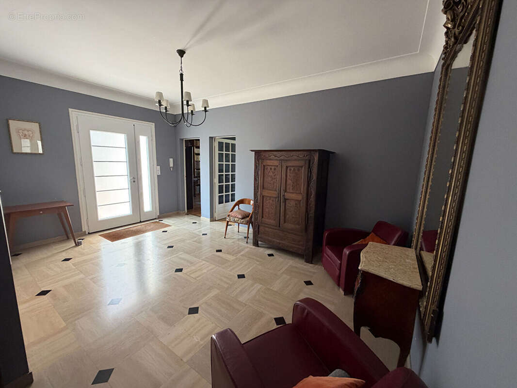 Maison Poitiers 10 pièce(s) 325 m2 - photo 9