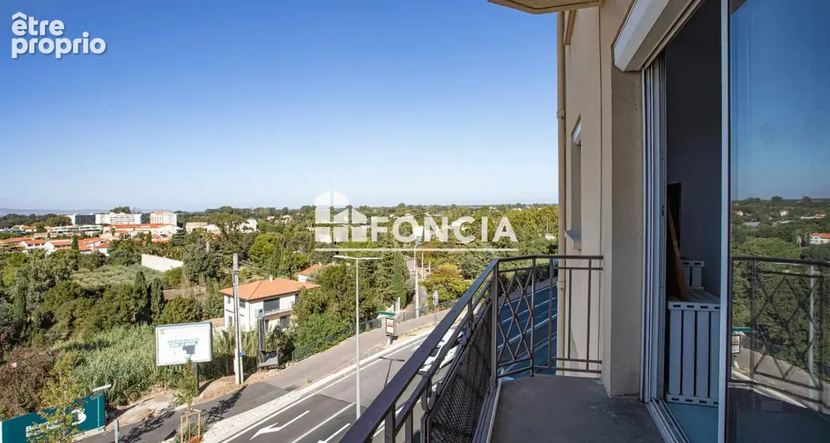  perpignan – proche centre ville/ palais des congre  t3 traversant avec 2 balcons, garage & cave - photo 4