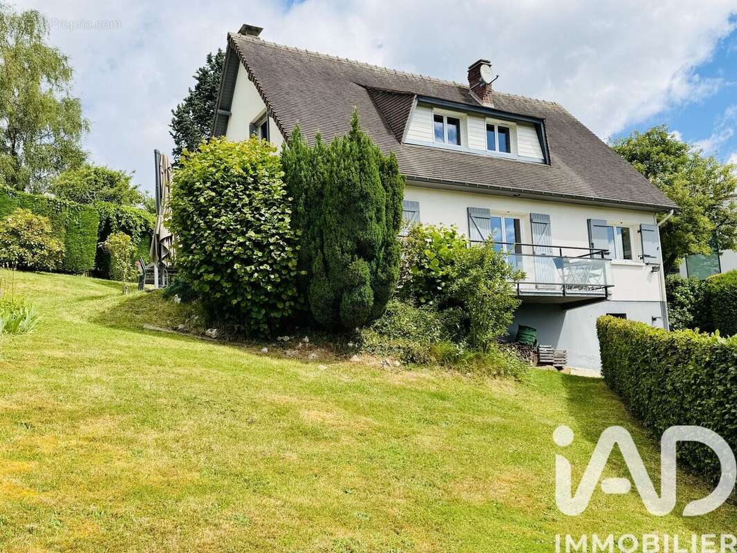 Maison 127 m² à Mont-Saint-Aignan  - photo 3