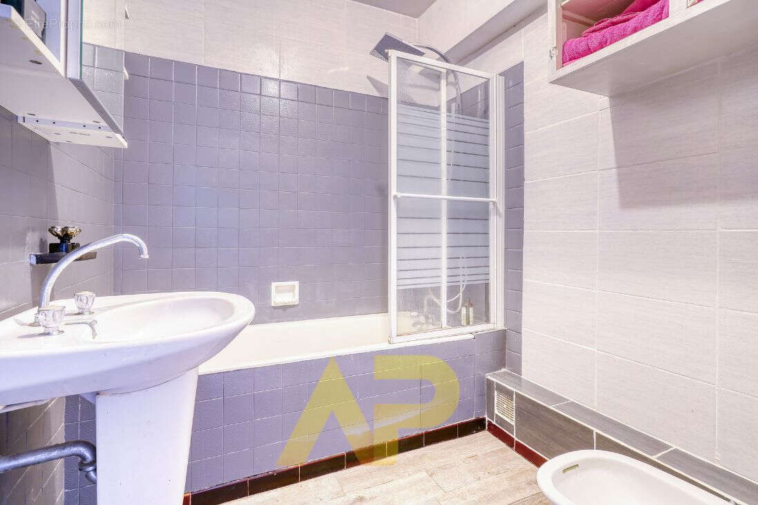 Maison à LE PLESSIS-ROBINSON