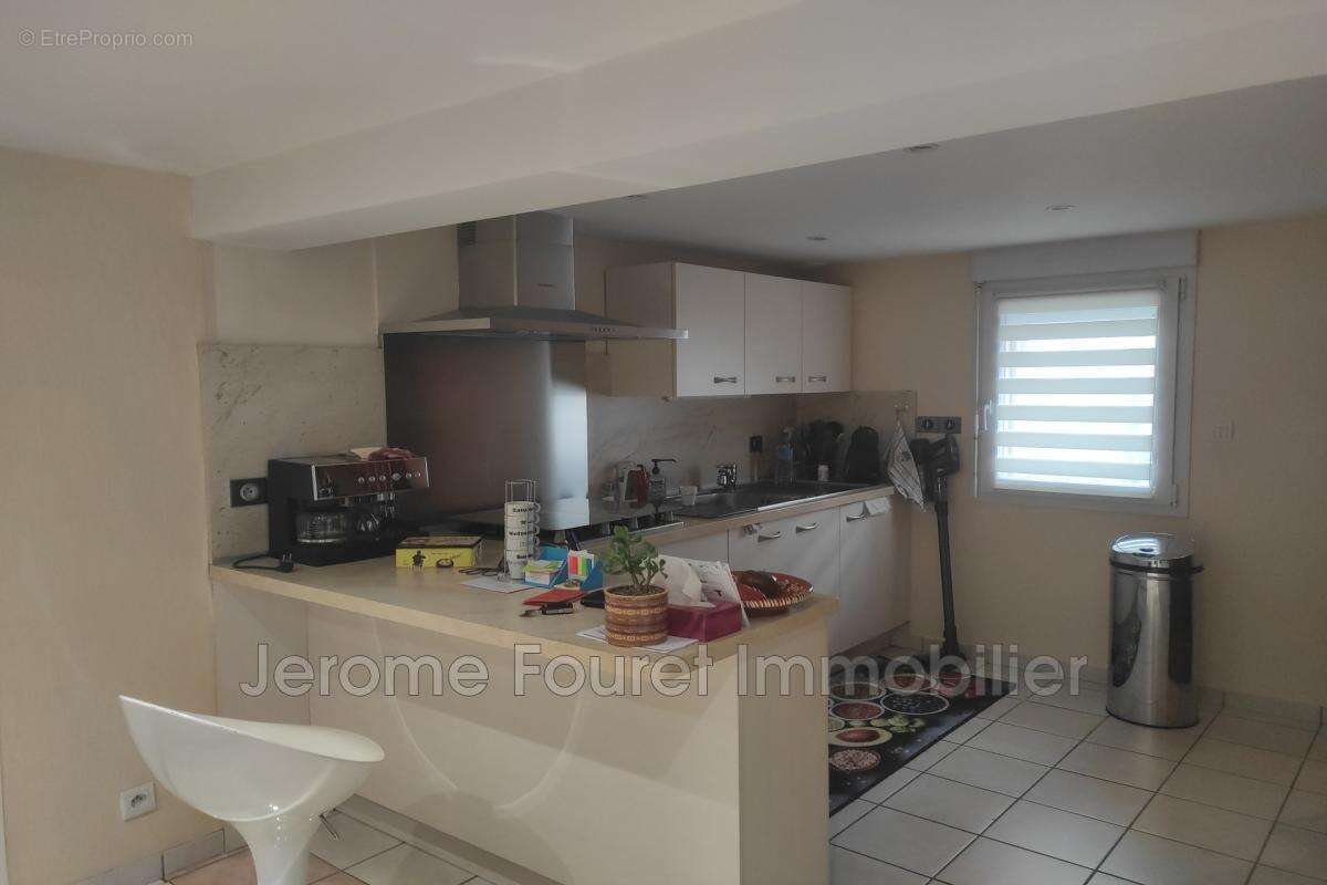 Appartement à EGLETONS