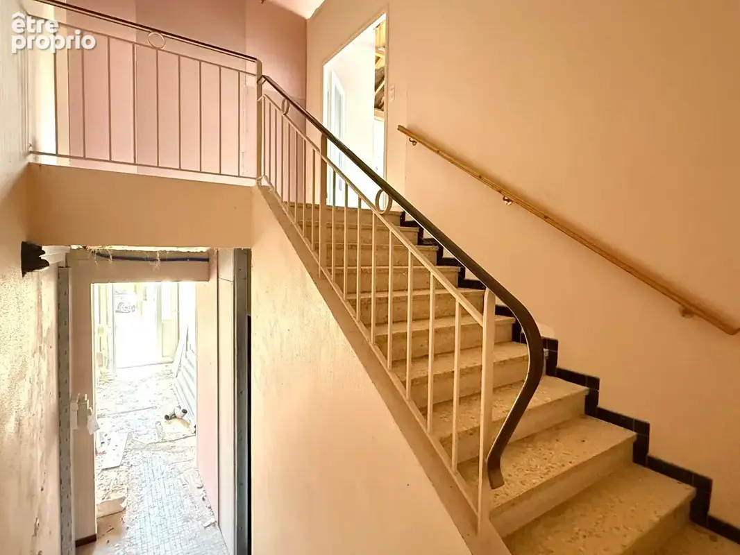 Appartement à aménager - vue Montagne de Reims - photo 3