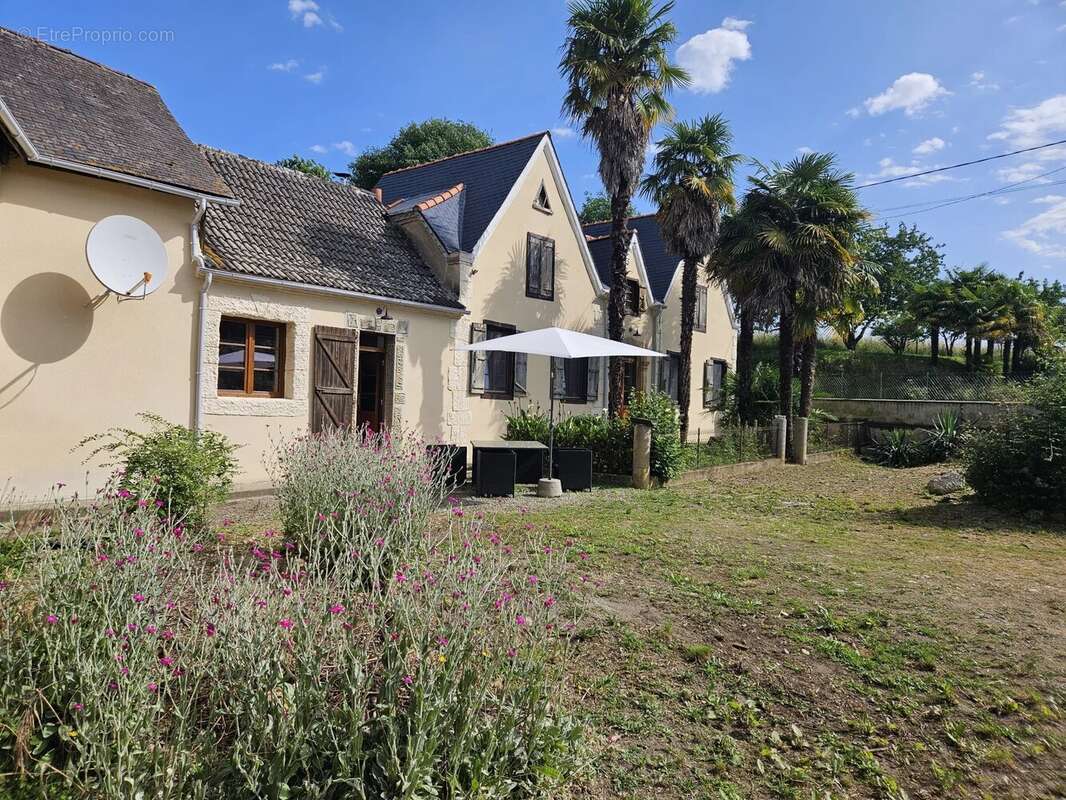 Maison à CROUSEILLES