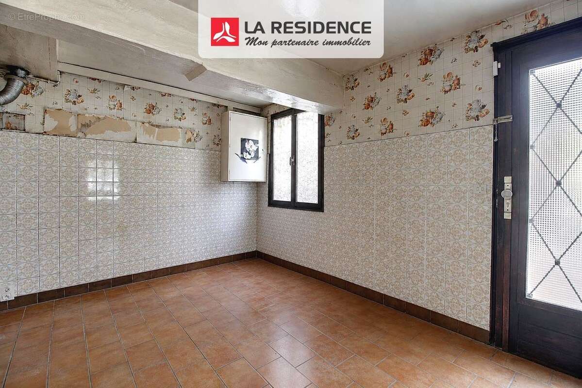 Maison 62 m² à Saint-Etienne-Du-Rouvray  - photo 2