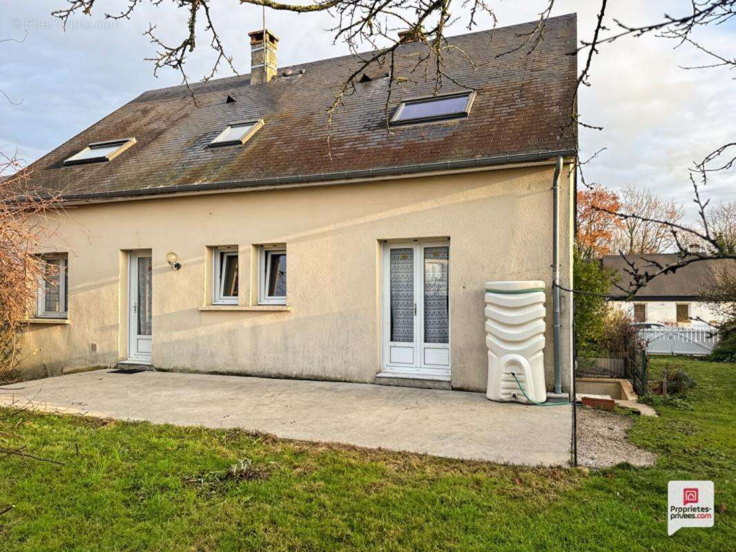 Maison à SABLE-SUR-SARTHE