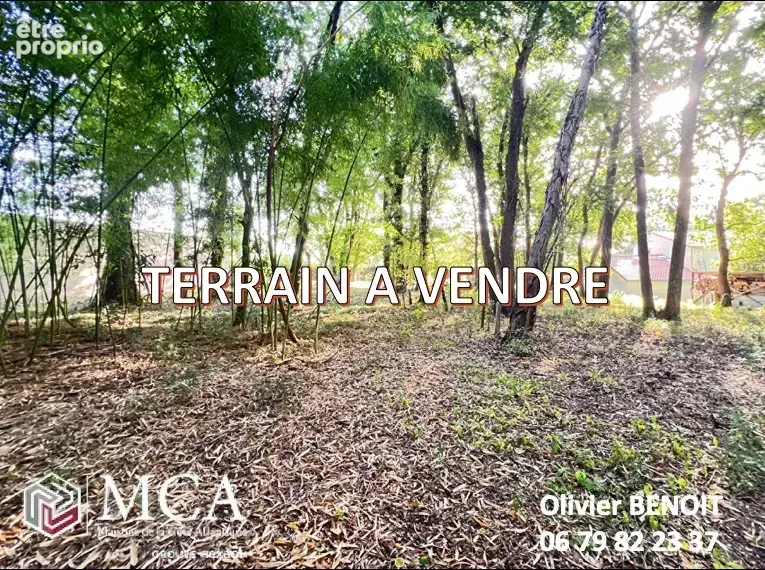 Photo Terrain à Saint-Augustin au prix de 156 000€