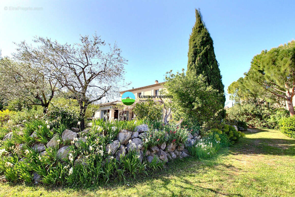 Maison à CAROMB