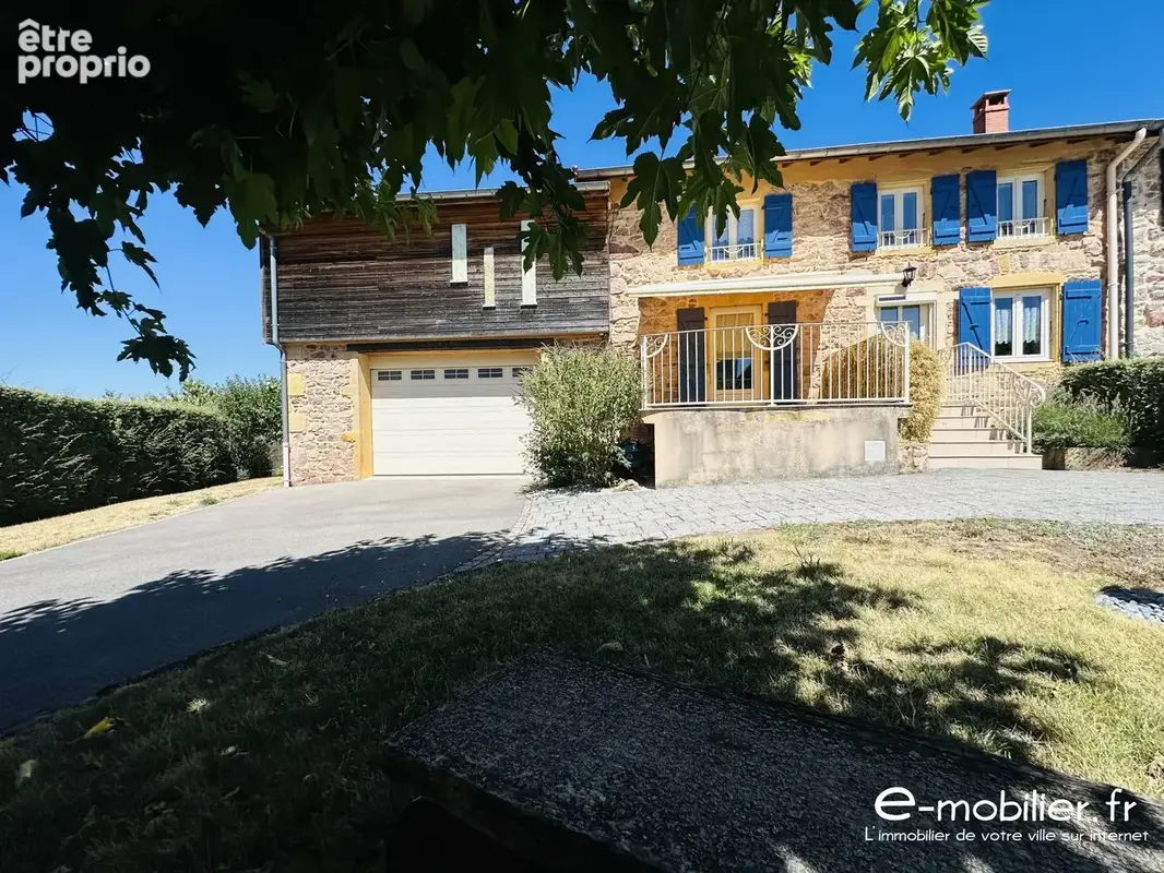Maison 5 pièces 138 m² à vendre à Belmont-De-La-Loire (42670) - photo 5
