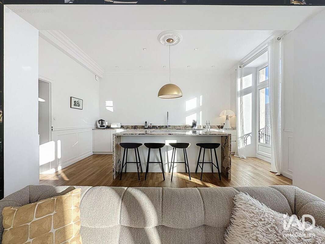 Photo 2 - Commerce à RENNES