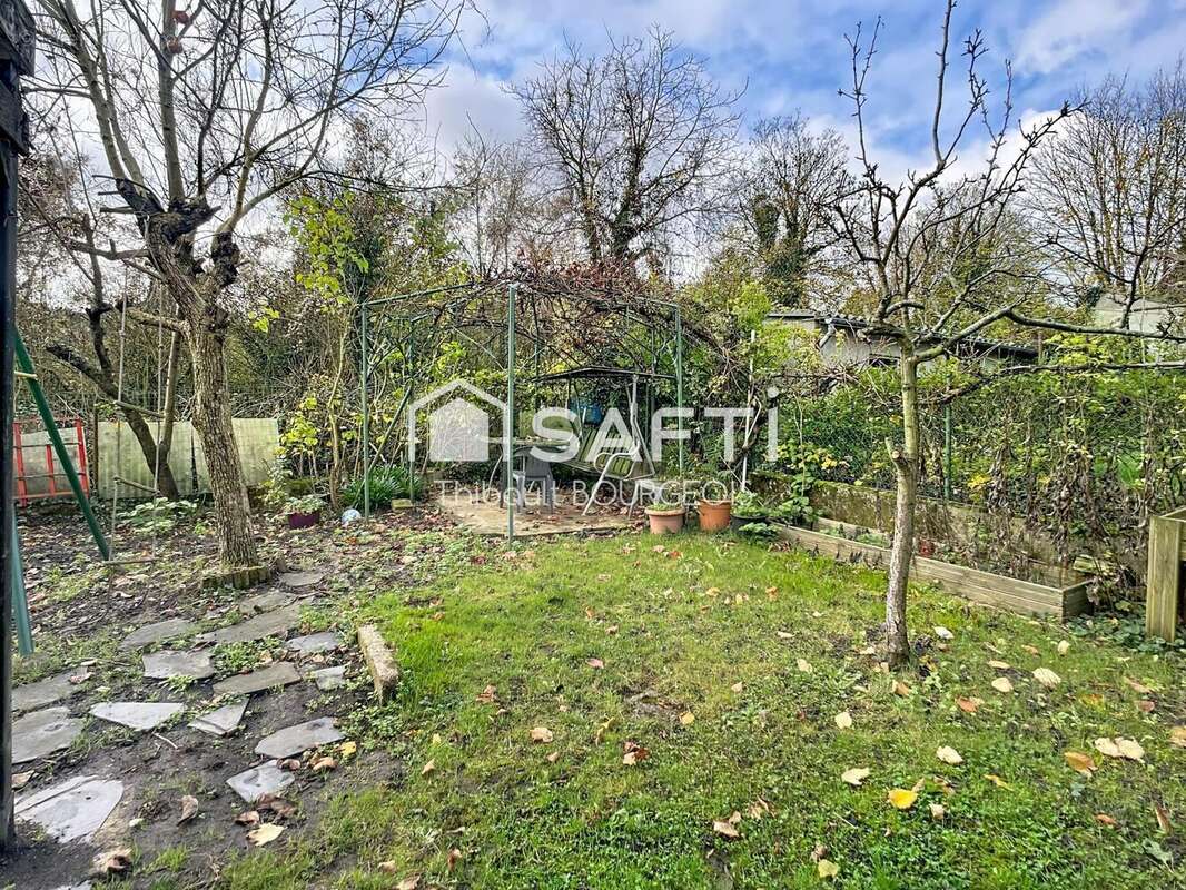 Photo 9 - Maison à VILLEMOMBLE