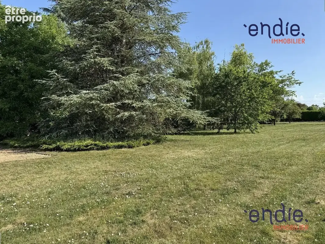 Maison 5 pièces 143 m² à vendre à La Guerche-Sur-L'aubois (18150) - photo 2