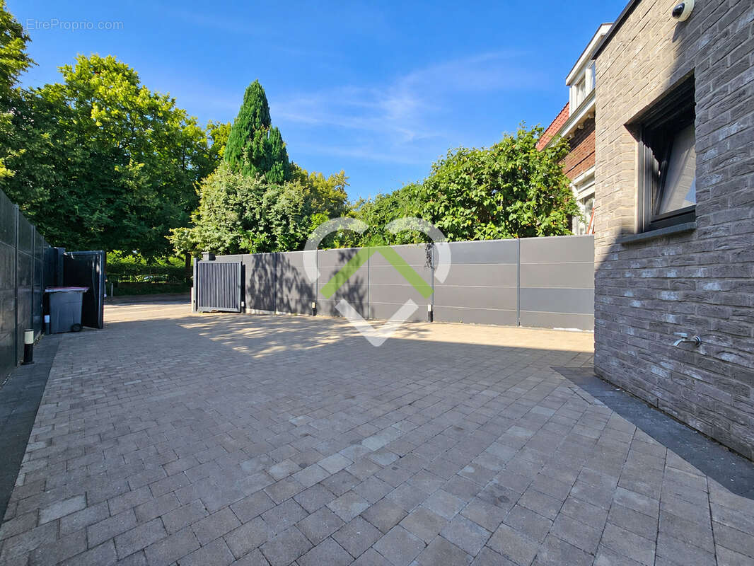 Lille - Maison individuelle - photo 13