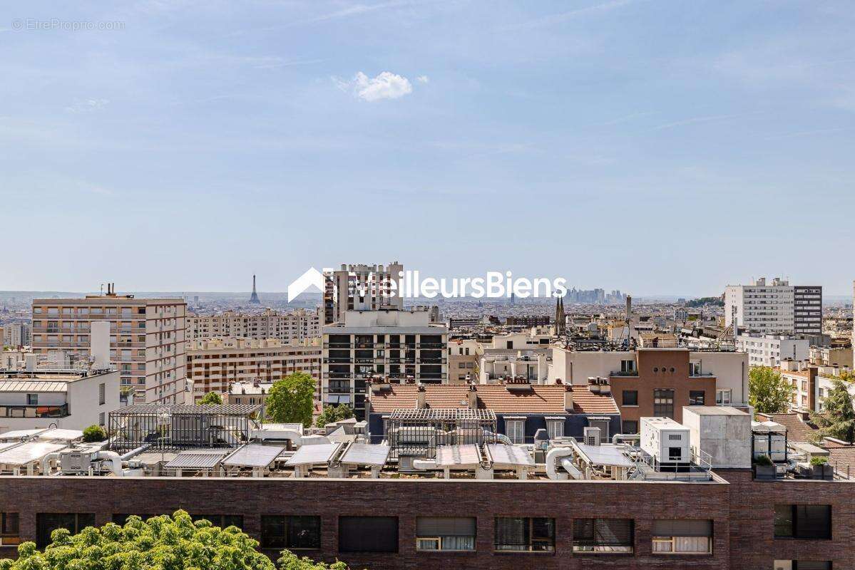 Appartement à PARIS-20E