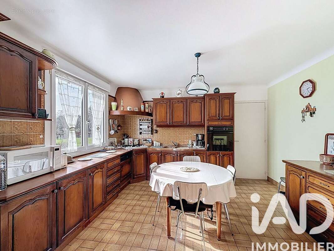 Photo 6 - Maison à BAINS-SUR-OUST