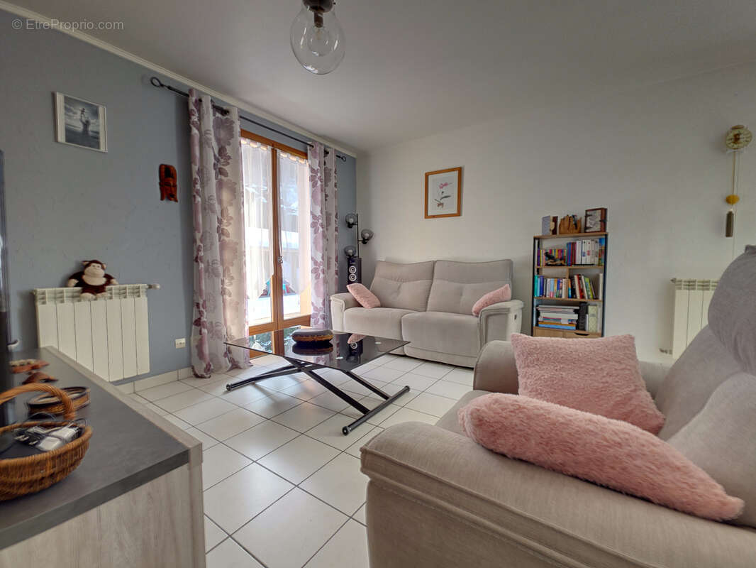 Maison à QUEIGE