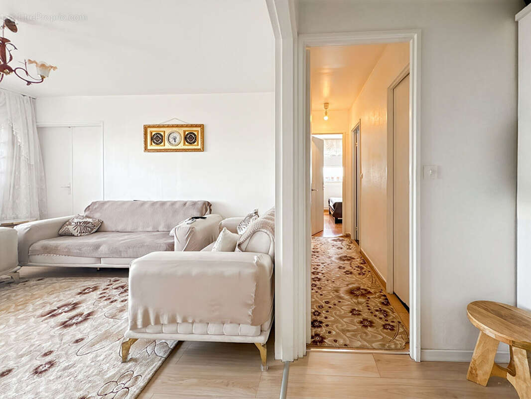 Appartement à MANTES-LA-JOLIE