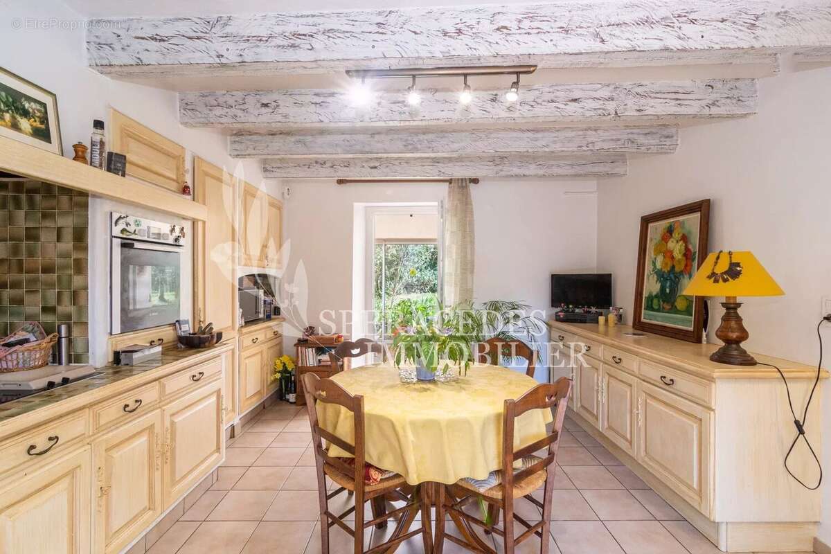 Grasse Saint-Jacques -  Ravissant mas provençal avec piscine - photo 9