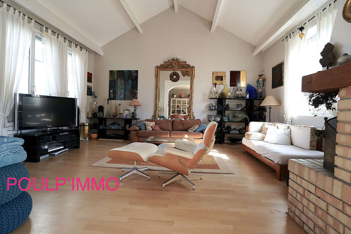 Appartement à LA CELLE-SAINT-CLOUD