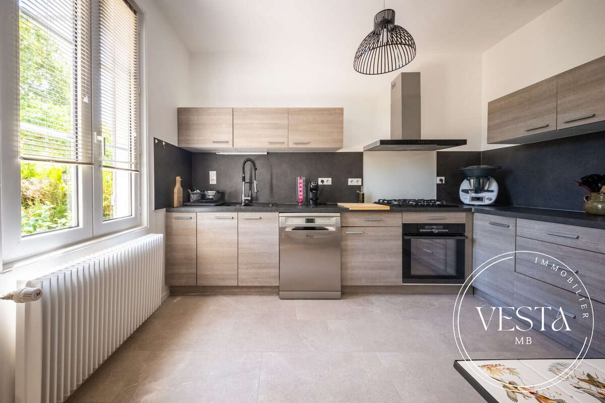 Maison 95 m² à Til-Chatel  - photo 6