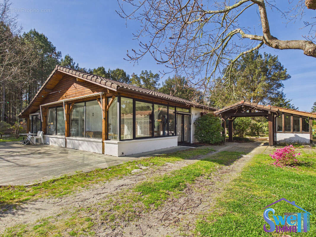 Maison à MOLIETS-ET-MAA