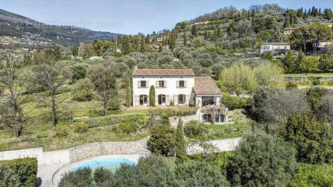 Maison à GRASSE