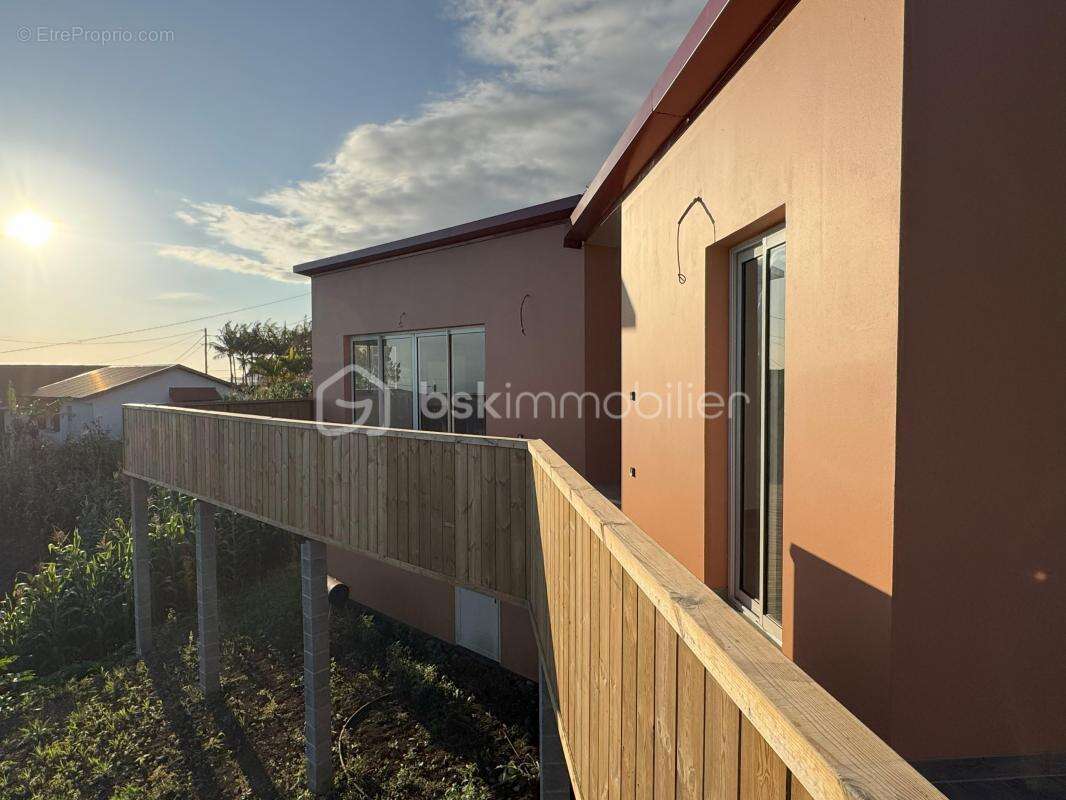 Maison à LES AVIRONS