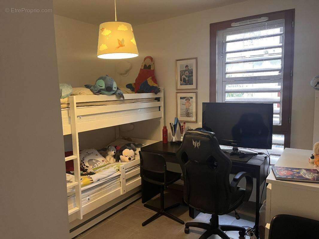 Appartement à MARSEILLE-2E