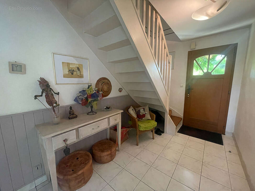 Maison à SAINT-SEBASTIEN-SUR-LOIRE