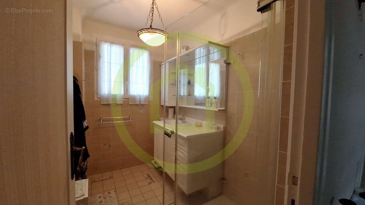 Maison à AULNAY-SOUS-BOIS