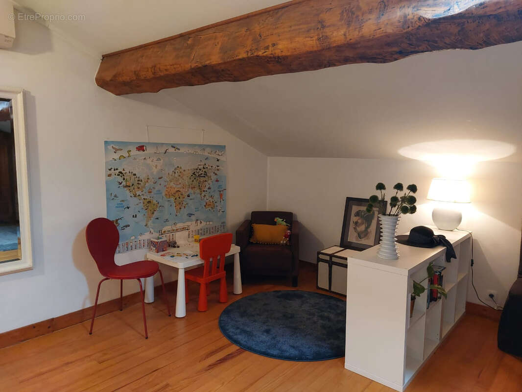 Maison à LABARTHE-SUR-LEZE