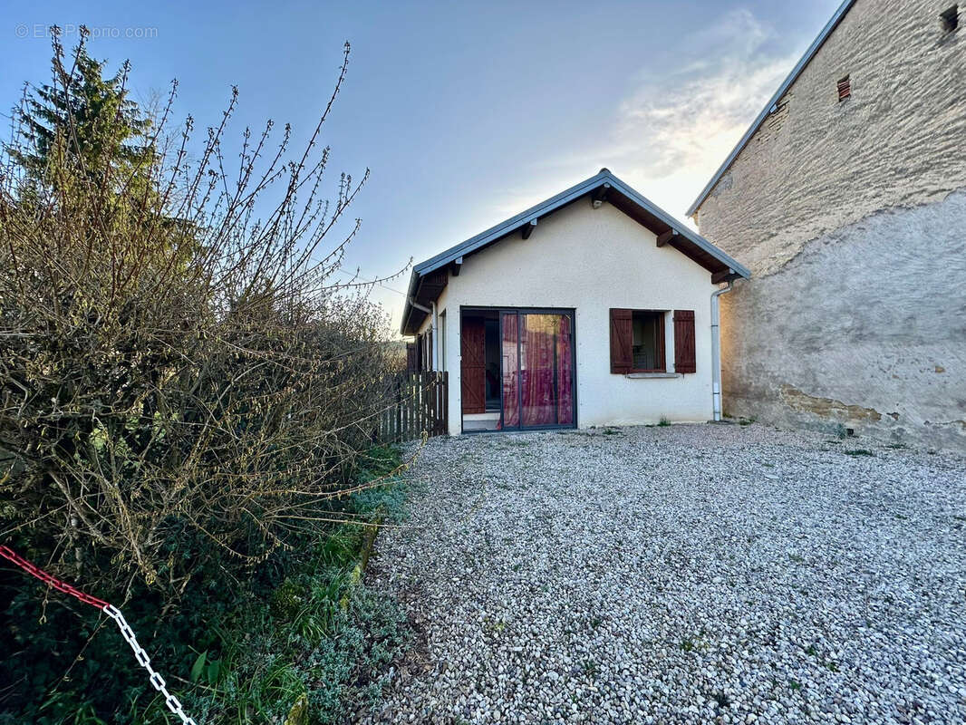 Maison à LA PISSEURE