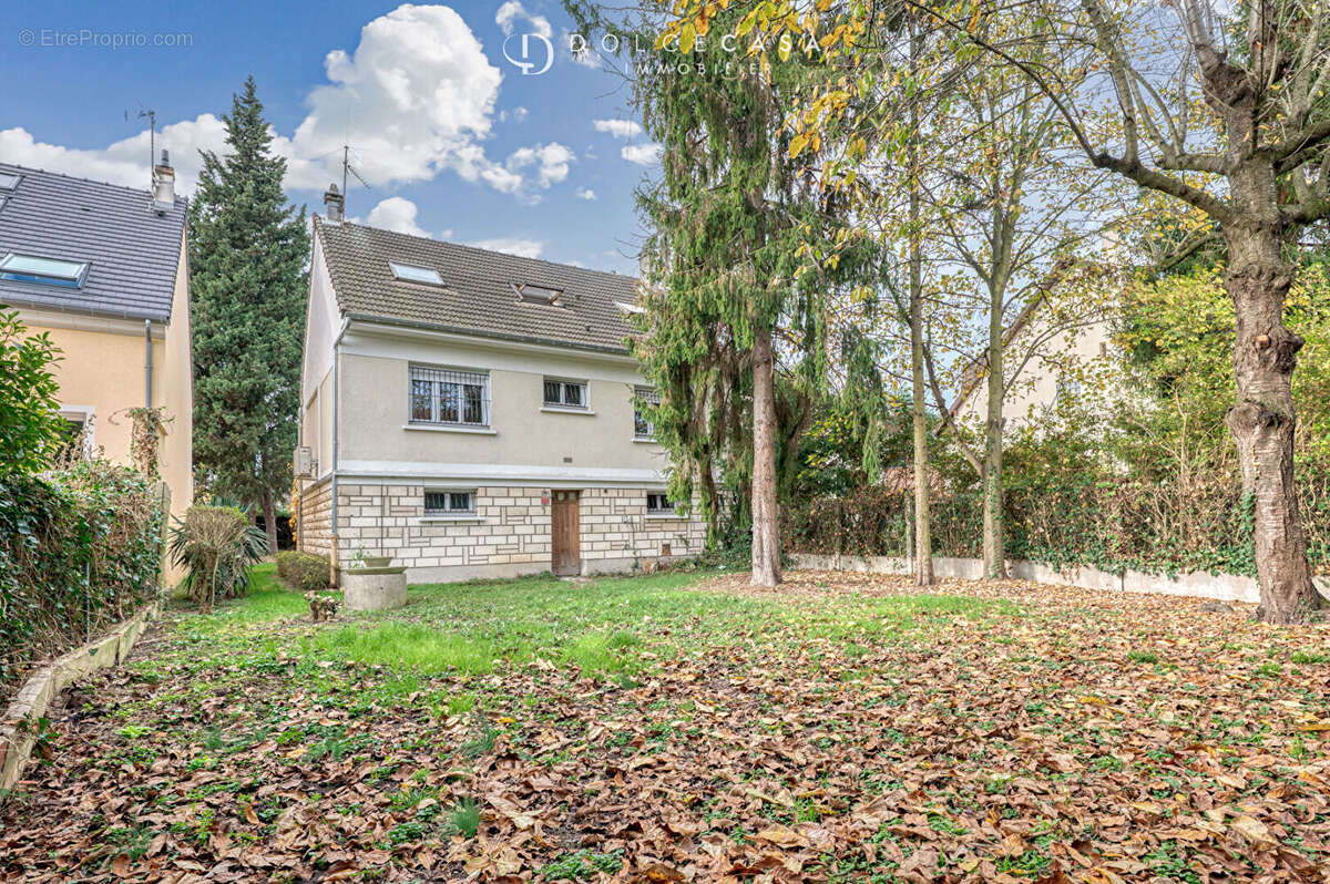 Maison à BRY-SUR-MARNE