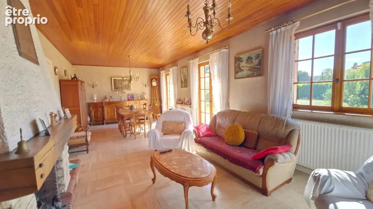 SOUS OFFRE D'ACHAT - EXCLUSIVITE ! MOUGINS maison 5 pièces de 137 m2 sur un terrain de 1.475 m2 - photo 6