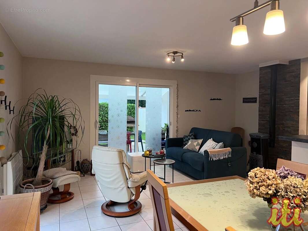 Maison à TALMONT-SAINT-HILAIRE