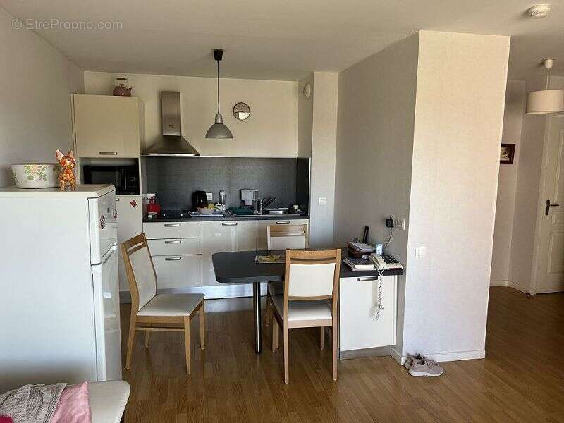 Appartement à MONTROND-LES-BAINS