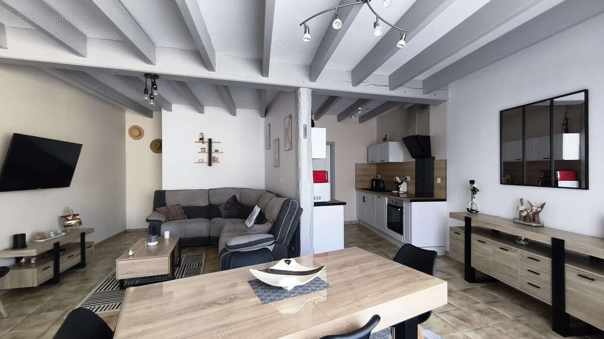 Maison, 83.51 m2 - ARCHIAC - photo 3